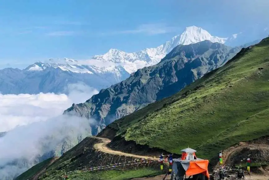 Pangsang Pass : An Authentic Himalayan Route in Ruby Valley